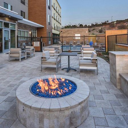 Fairfield Inn & Suites By Marriott Moorpark Ventura County Bagian luar foto