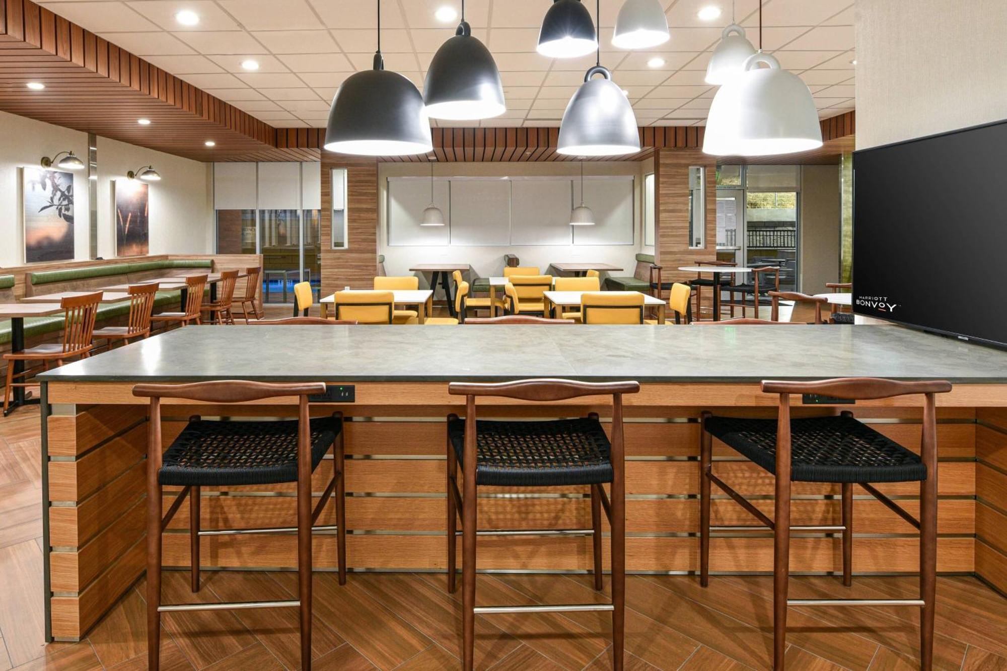 Fairfield Inn & Suites By Marriott Moorpark Ventura County Bagian luar foto