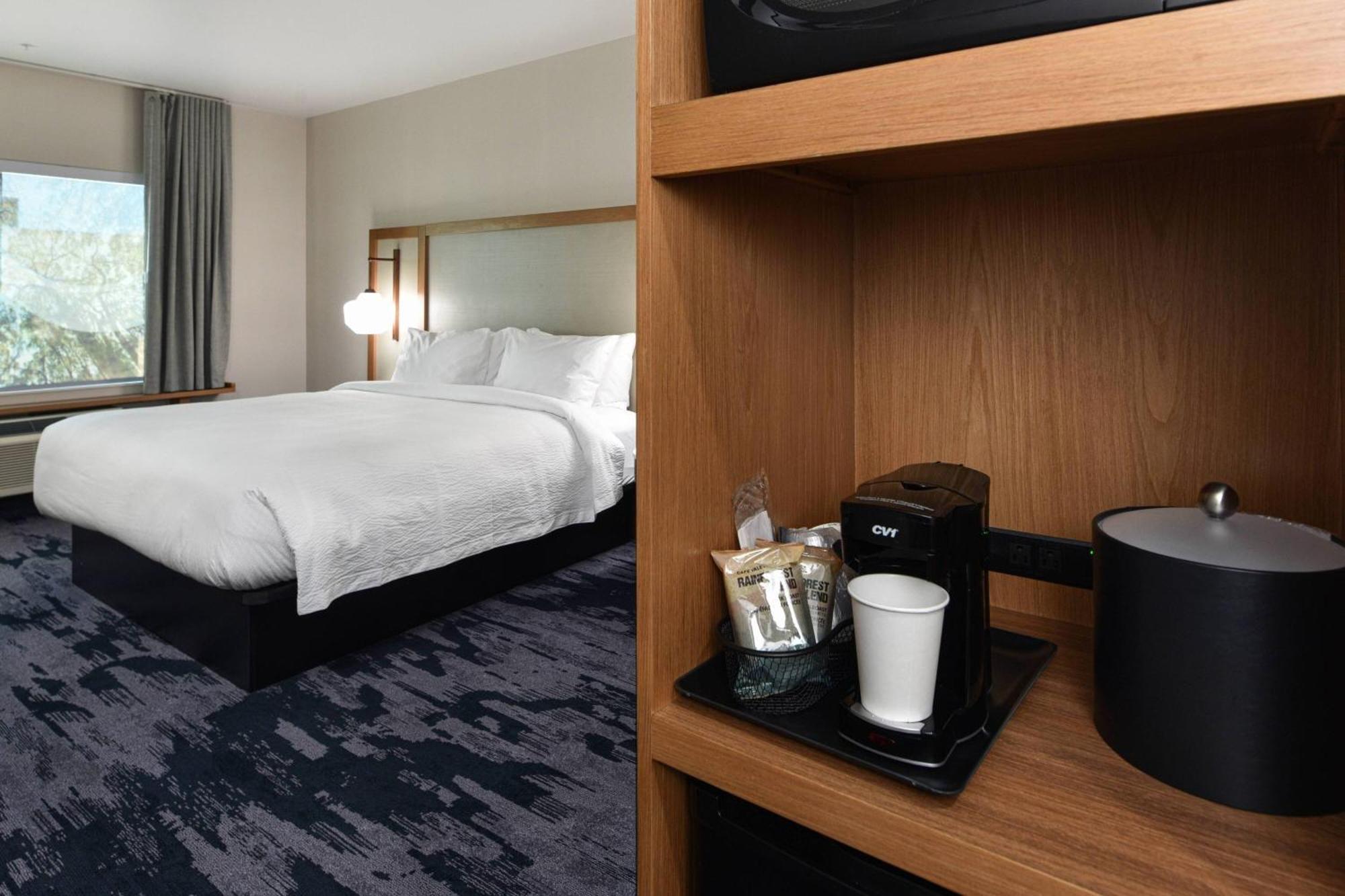 Fairfield Inn & Suites By Marriott Moorpark Ventura County Bagian luar foto